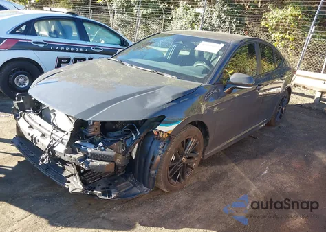 2025 Toyota Camry Se из США, поврежденный, VIN 4T1DAACK2SU523996